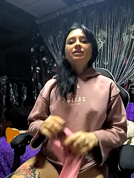 KikiXRed's cam snapshot