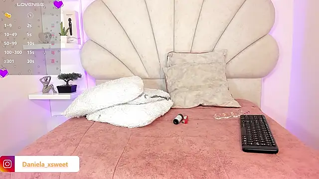 Danielaangelina live sex cam