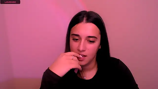 AlinaDoll_'s cam snapshot