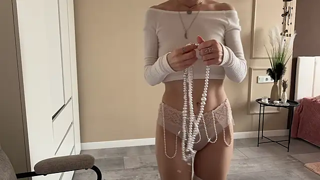 daniellia_'s cam snapshot