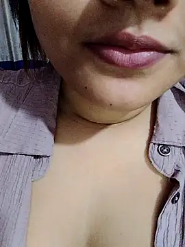 rasmiva's cam snapshot