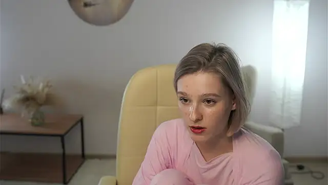 EvitaMull's cam snapshot