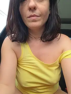 Risky_woman's cam snapshot