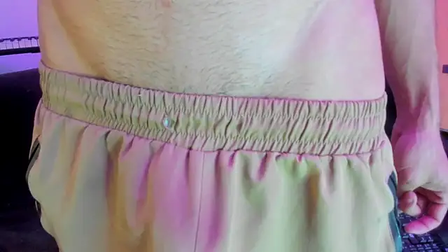 Henrikk_senn live sex cam