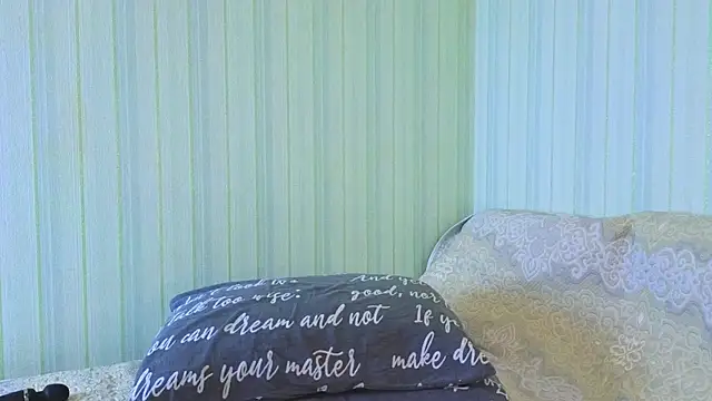 _Lily_'s cam snapshot