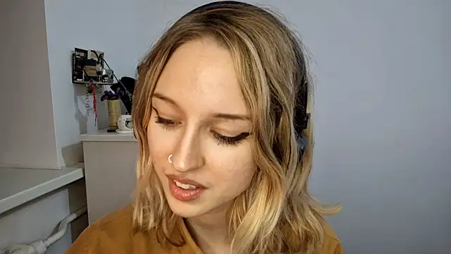 SilvanaKelson's cam snapshot