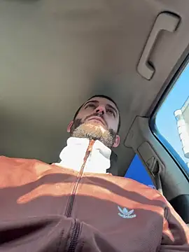 Pablo_Hornyguy95 live sex cam