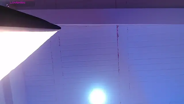 Lola_sweeet18's cam snapshot