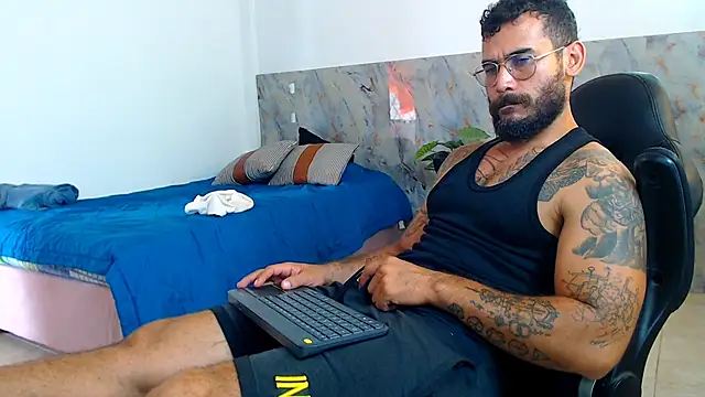 hanz_col's cam snapshot