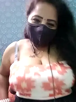 tamil_Vennila's cam snapshot