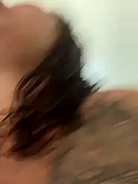 Mari_valda2's cam snapshot