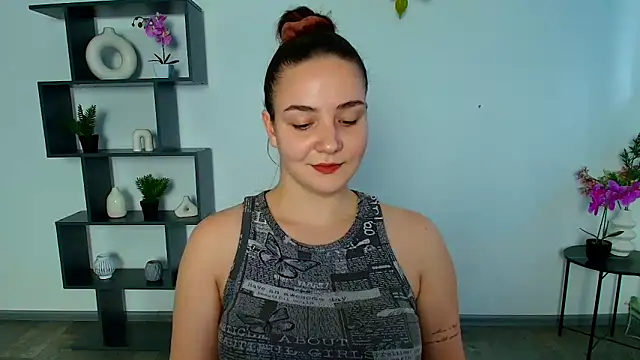 OliviaMontgommery live sex cam