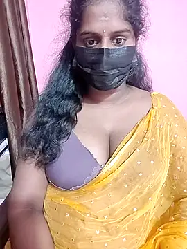 Keerthee_'s cam snapshot