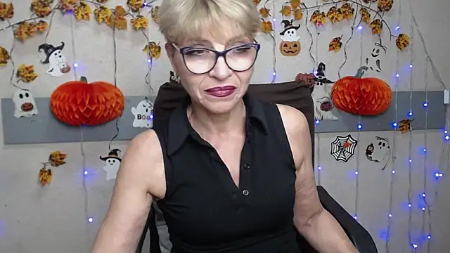 EllaBonito's cam snapshot