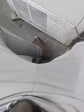 telugumoddahyd's cam snapshot