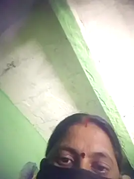 QRESABABY's cam snapshot