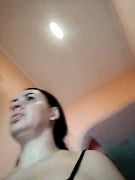 Stefaniyaxq's cam snapshot