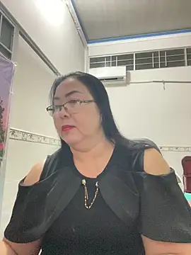 Alinat_'s cam snapshot