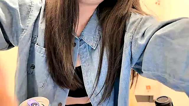 xixi-baobao's cam snapshot