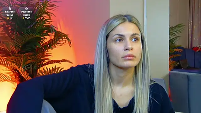 Avril_Cyrus's cam snapshot