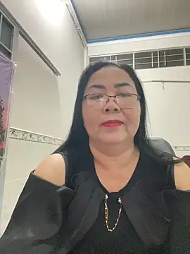 Alinat_'s cam snapshot