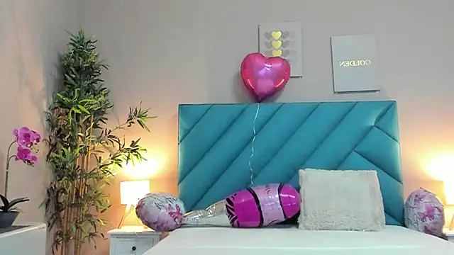 HaileyVice's cam snapshot