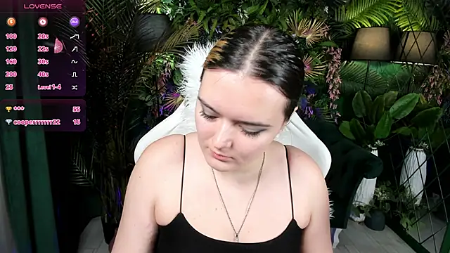 HeyMary's cam snapshot