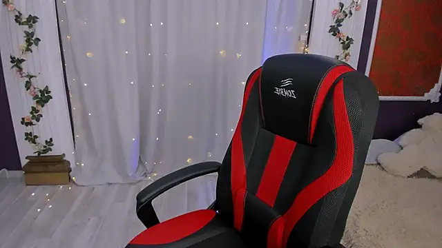 KatrinaBlaze's cam snapshot