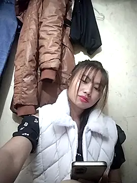 Dung-Thao19's cam snapshot