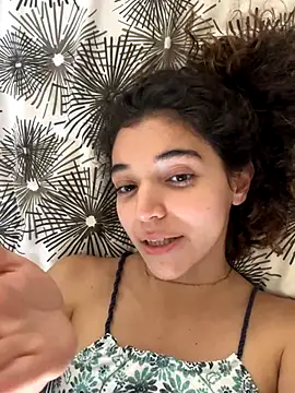 uniquerossie's cam snapshot