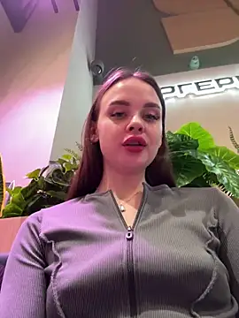 KristiRich live sex cam