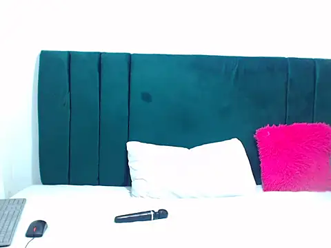 SexyCurves96's cam snapshot