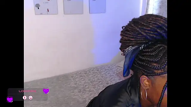 Bonnie_ada12's cam snapshot