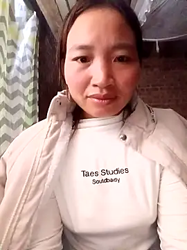 sowbibi's cam snapshot