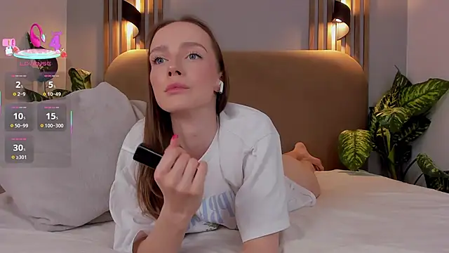 Kira_Quinn's cam snapshot