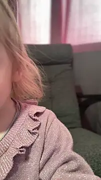 SecretAnni's cam snapshot