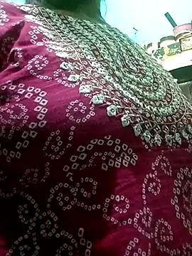 your_favourite_bhabhi's cam snapshot