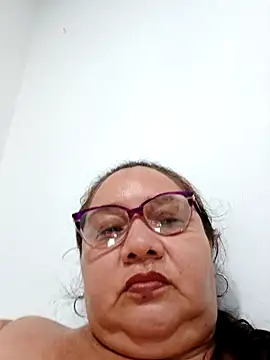 HotXXXgirl_01's cam snapshot