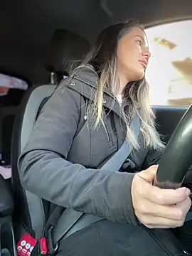 HotXMom's cam snapshot