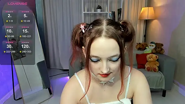 LauraKelley's cam snapshot