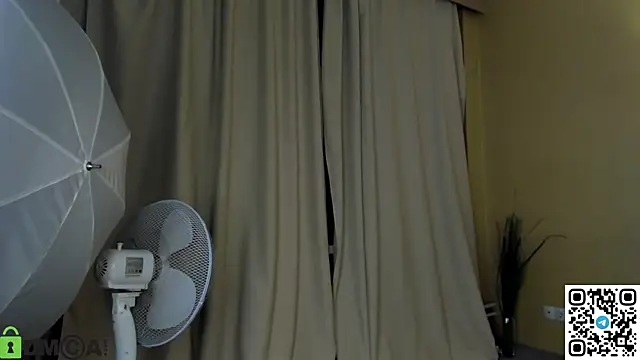 Stacy_River's cam snapshot