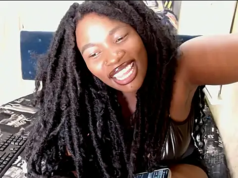 CurvyCocoxxx's cam snapshot