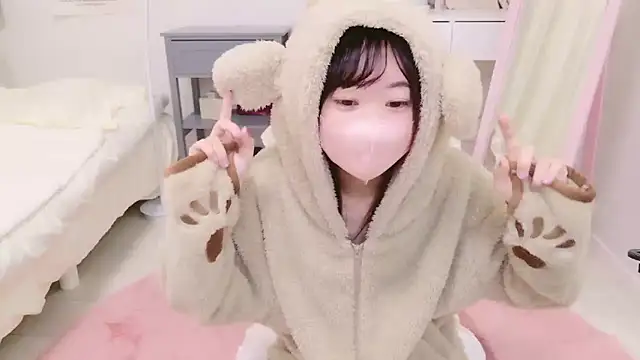 HINA_cha's cam snapshot