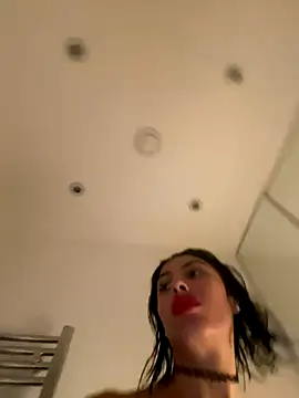 VenusEliteCo's cam snapshot