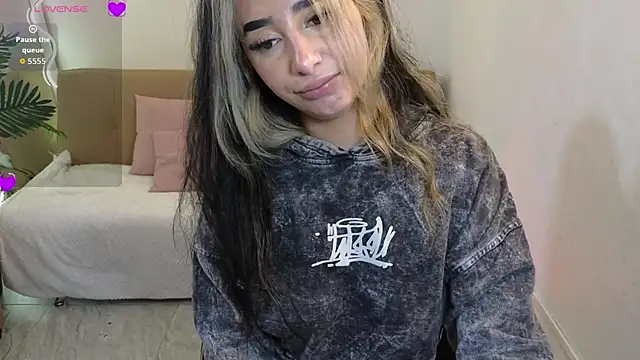 Malory_tay1 live sex cam