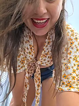 GatitaXD27's cam snapshot