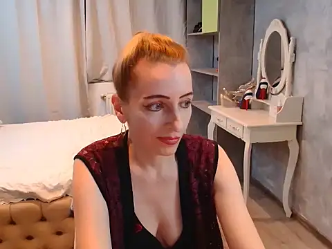 AnneDevrim's cam snapshot