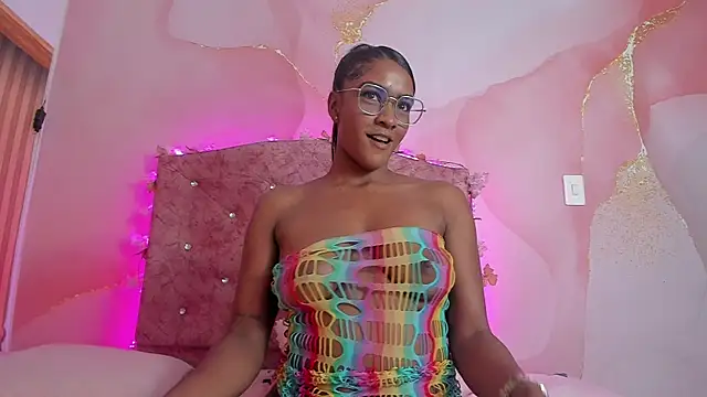 Mia__robinson__'s cam snapshot