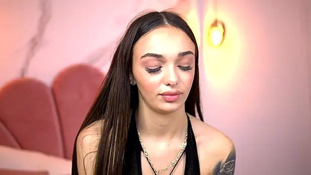 AmiraVeyl's cam snapshot