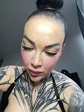 DirtyDahlia's cam snapshot